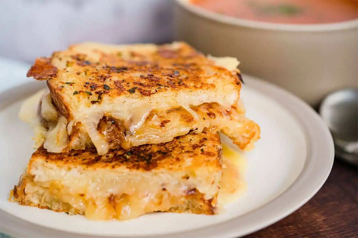 Caramelized Onion Grilled Cheese Recipe