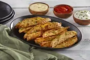 Seasoned Russet Potato Wedges